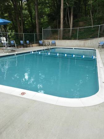 Building Photo - 5353 Columbia Pike