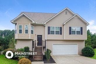 Building Photo - 223 Arbor Dr