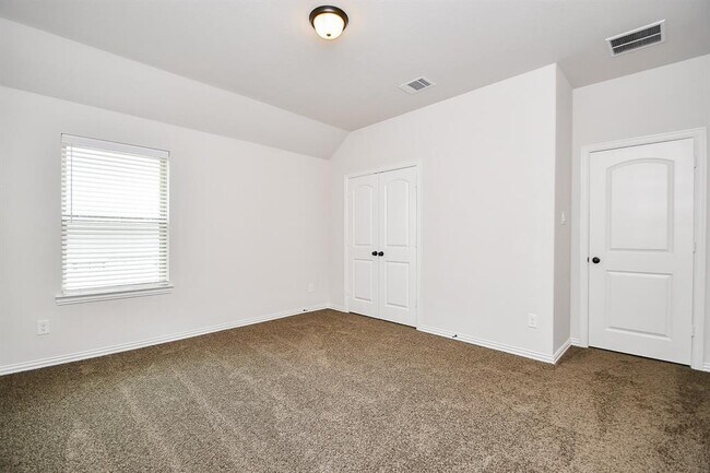 Building Photo - 21338 Nolan Creek View Dr
