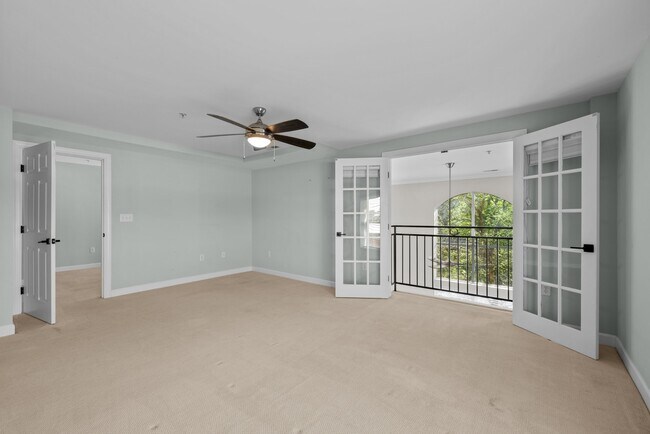 Building Photo - 200 S Dawson St