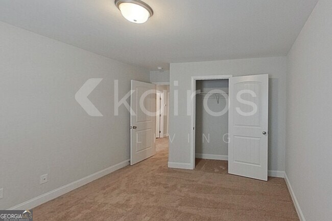 Building Photo - 103 Western Red Cedar Dr