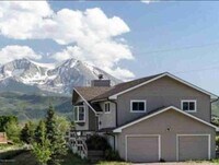 Building Photo - 124 Deer Trail Ave