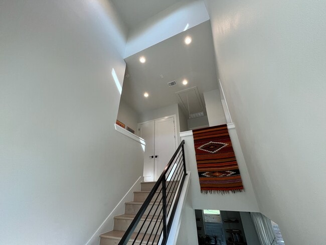 Building Photo - 3507 Oak Springs Dr