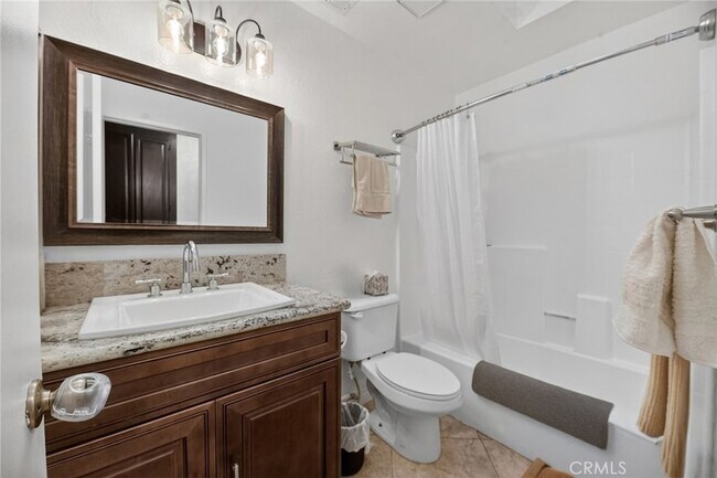 Building Photo - 39427 Canyon Rim Cir