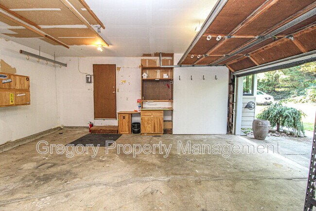Building Photo - 5315 215th St SE