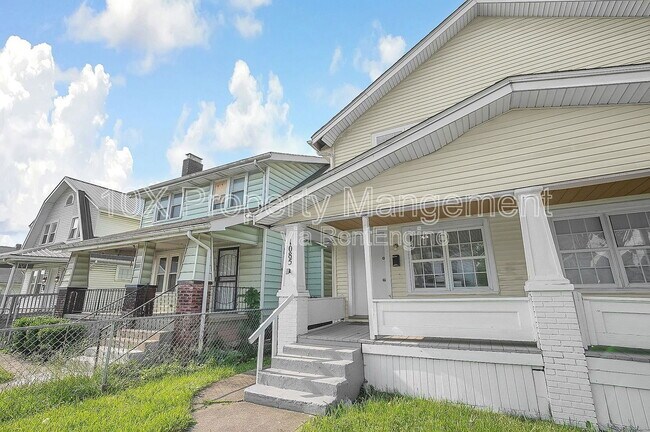 Building Photo - 1085 E 17th Ave