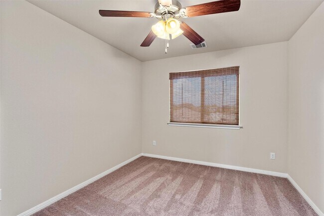 Building Photo - 4606 Graceful Ln