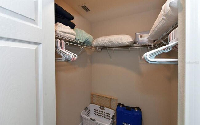 Building Photo - 17626 Gawthrop Dr