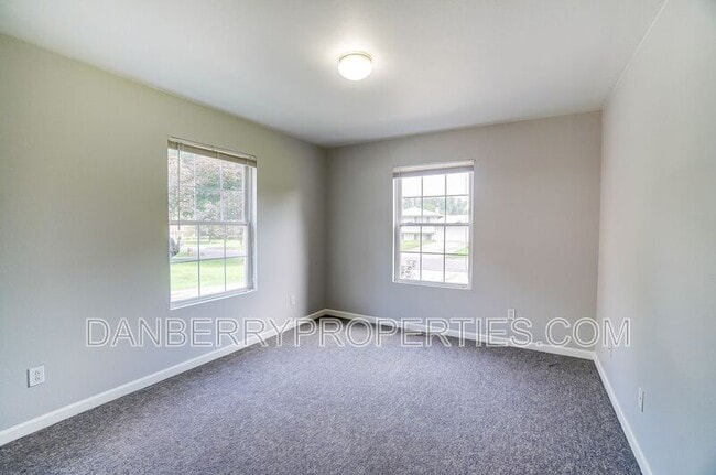 Building Photo - 4211 S Terrace View St