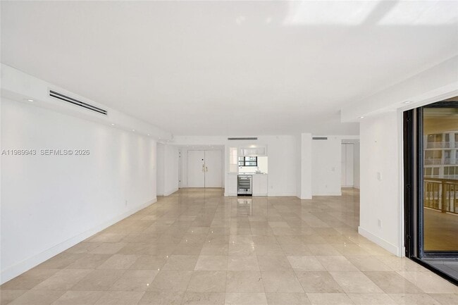 Building Photo - 10175 Collins Ave