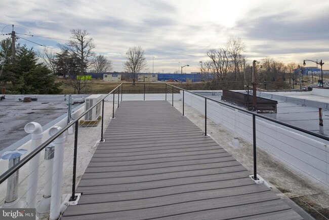 Building Photo - 958 Mt Olivet Rd NE