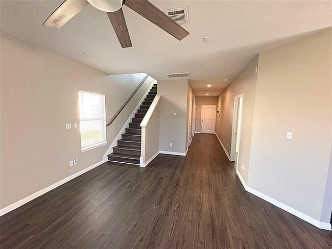 Building Photo - 240 Arabian Colt Dr