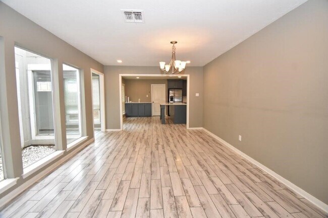 Building Photo - 1031 Red Rock Canyon Dr