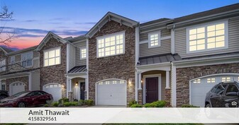 Building Photo - 5657 Tipperlinn Way