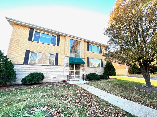Primary Photo - 4252 Fatima Dr