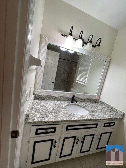 Building Photo - 1501 Eryn Cir