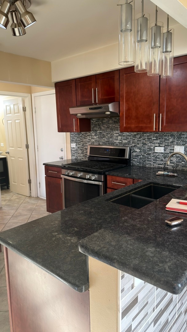 Building Photo - 8114 160th St