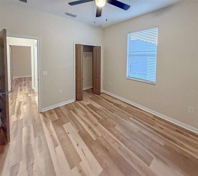 Building Photo - 5014 Yellowtop Loop