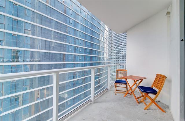 Building Photo - 300 S Biscayne Blvd