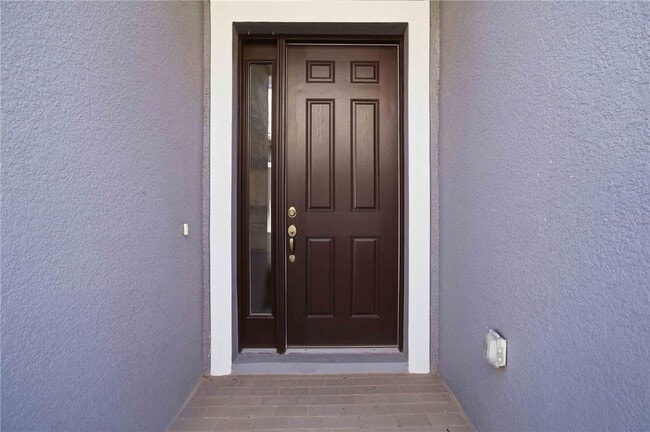 Building Photo - 5918 Fiore Dr