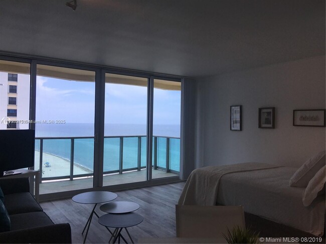 Building Photo - 2501 S Ocean Dr