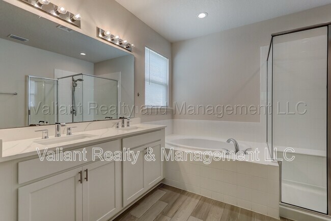 Building Photo - 262 Little Bear Run