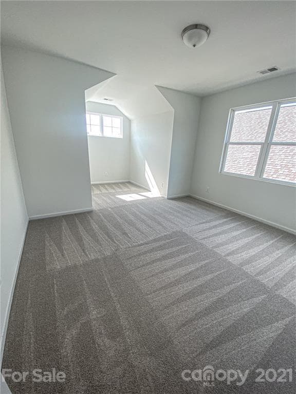 Building Photo - Lot 04