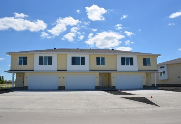 Building Photo - Shadow Creek Townhomes