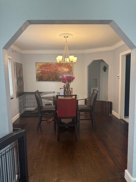 Building Photo - 18506 Snowden St