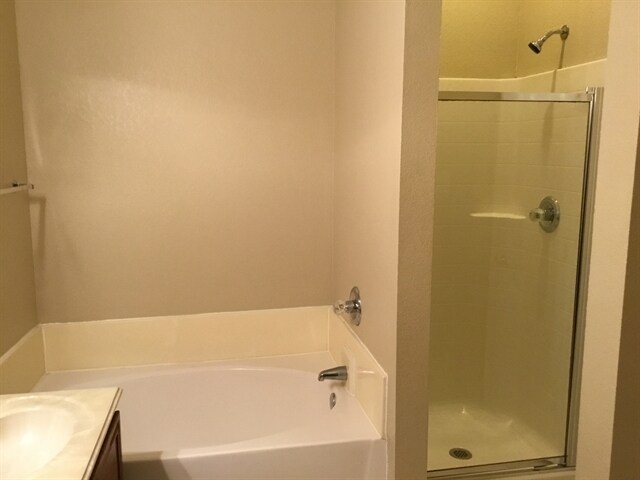 Building Photo - 2609 Ensenada Ln