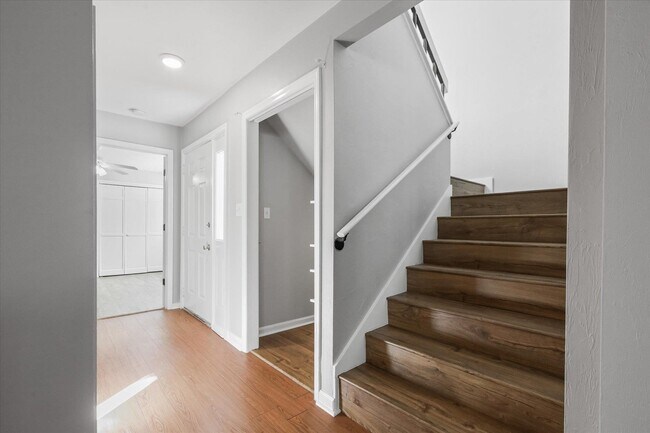 Building Photo - 3108 Ironwood Dr