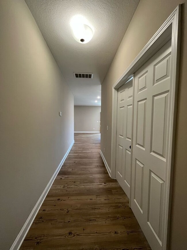 Building Photo - New Home in Smiths Station