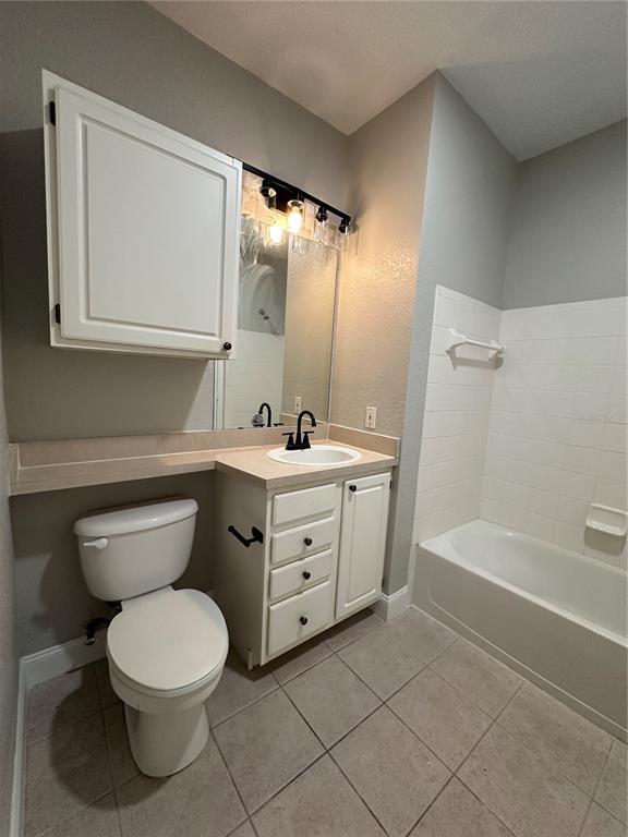 Building Photo - 1150 Lake Shadow Cir