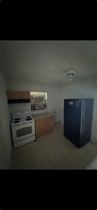 Building Photo - 808 N 17th St