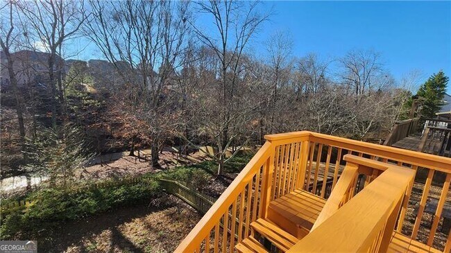 Building Photo - 3330 Ridgefair Dr