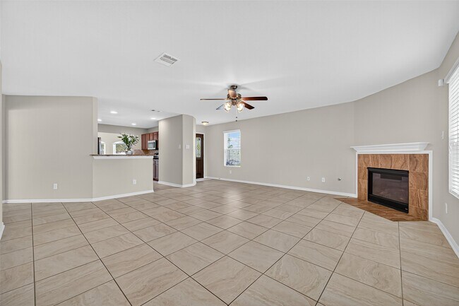 Building Photo - 20123 Windy Stone Dr