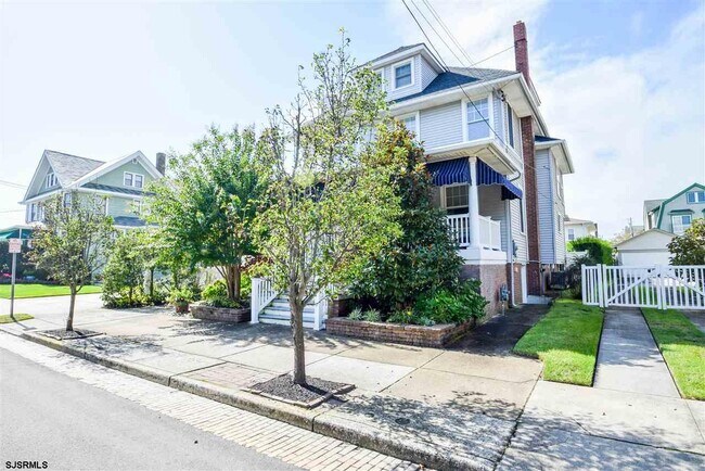 Building Photo - 16 S Somerset Ave