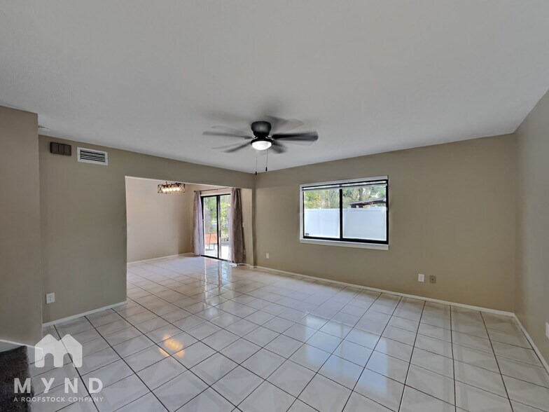 Building Photo - 5403 Decatur St