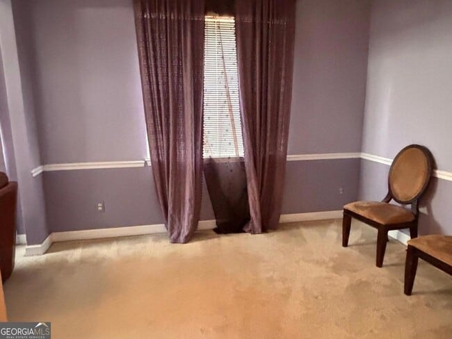 Building Photo - 474 Fraser St SE