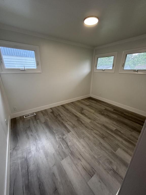 Building Photo - 4228 Thompson Dr