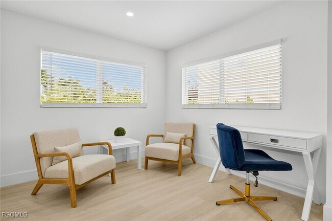 Building Photo - 1377 Sand Castle Rd