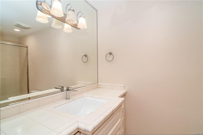 Building Photo - Modern Lomita Condo with Central A/C & Heat