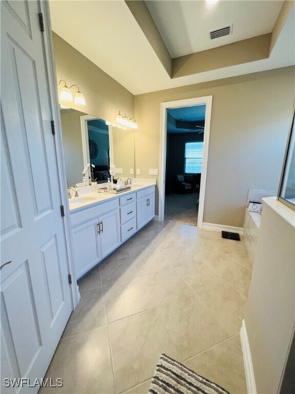 Building Photo - 14715 Kelson Cir