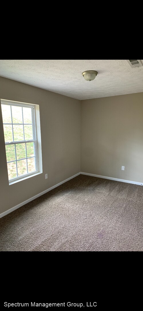 Building Photo - 3 br, 2 bath House - 2015 Jonathan Drive