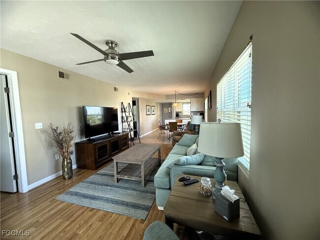 Building Photo - 6891 Estero Blvd