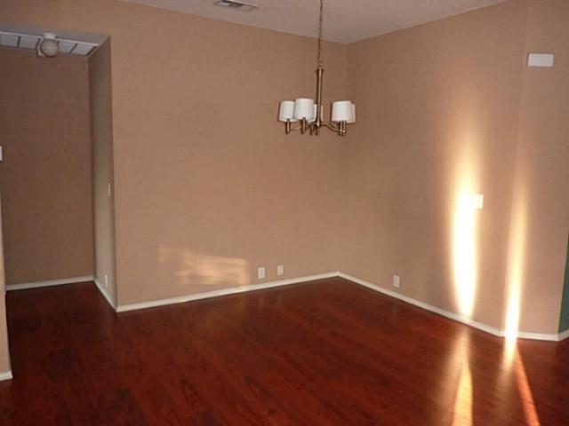 Building Photo - 111 Waterford Dr