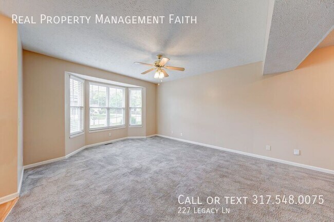 Building Photo - 227 Legacy Ln