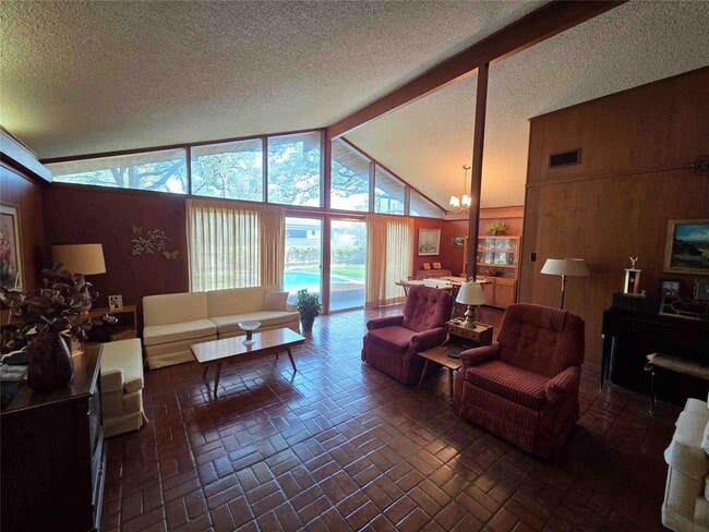 Building Photo - 402 Honeycomb Ridge