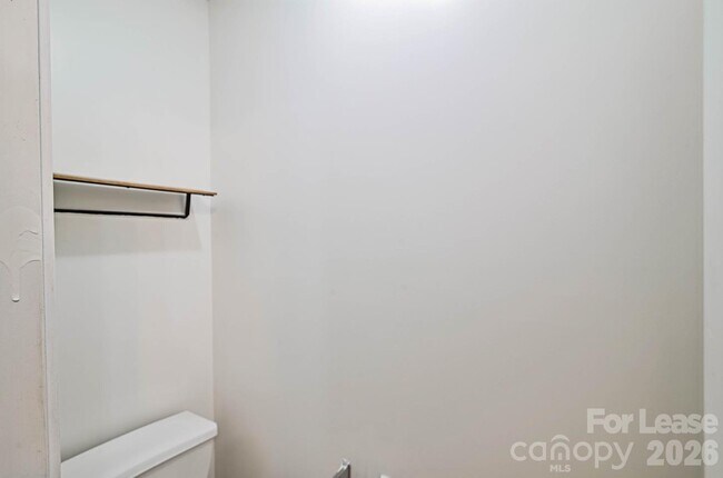 Building Photo - 10630 Sleigh Bell Ln