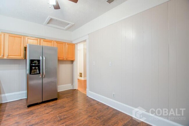 Building Photo - 1326 North Avenue NE